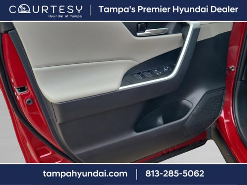 Used 2024 Toyota RAV4 XLE image 19