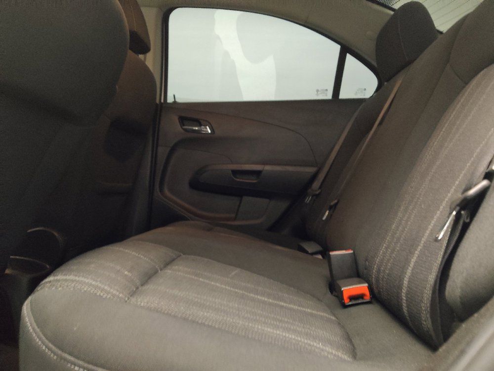 Used 2018 Chevrolet Sonic LT FWD image 18