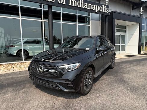 Certified 2026 Mercedes-Benz GLC 300 4MATIC image 2