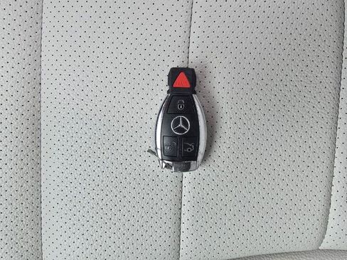Used 2015 Mercedes-Benz C 300 Sedan image 22