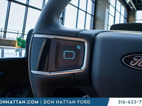 New 2026 Ford Expedition Platinum w/ Stealth Appearance Package AWD/4WD image 10