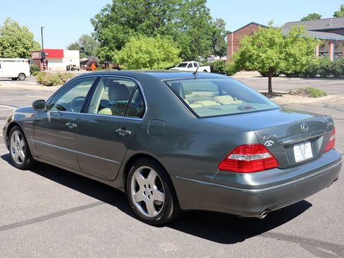 Used 2004 Lexus LS 430 image 8