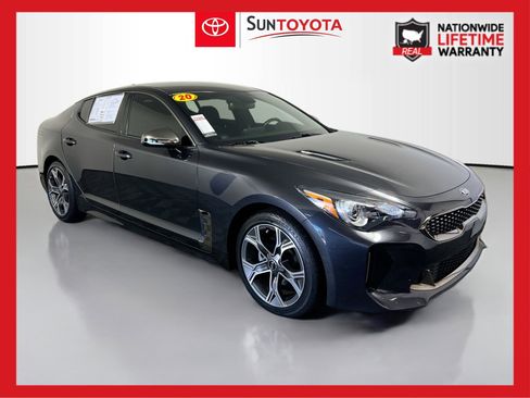 Used 2020 Kia Stinger GT-Line image 1
