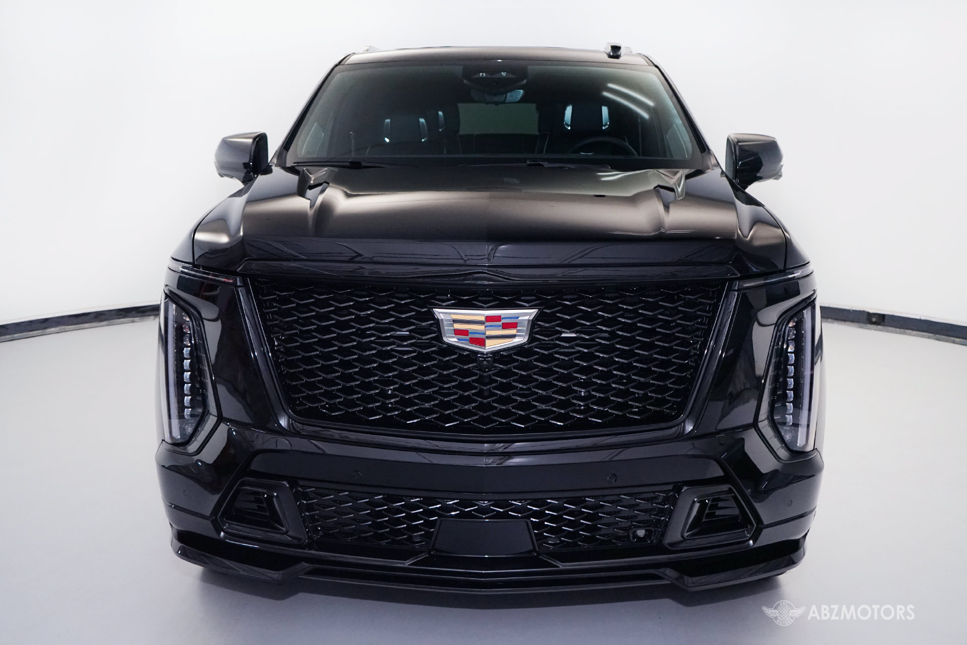 Used 2026 Cadillac Escalade V AWD/4WD image 3
