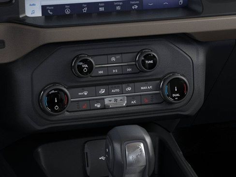 Used 2025 Ford Bronco Big Bend AWD/4WD image 16