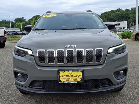 Used 2022 Jeep Cherokee Latitude Lux image 3