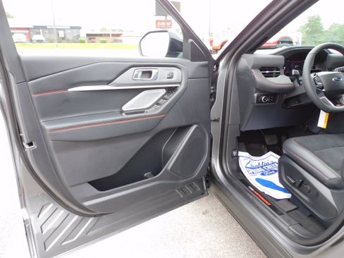 New 2025 Ford Explorer ST w/ Sun And Sound Package image 11