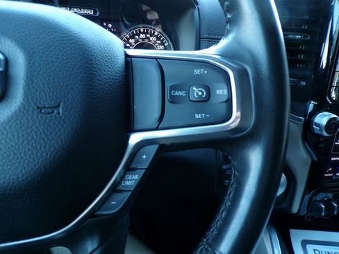 Used 2024 RAM 2500 Laramie image 21