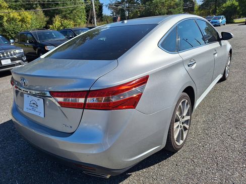 Used 2015 Toyota Avalon XLE Touring image 7