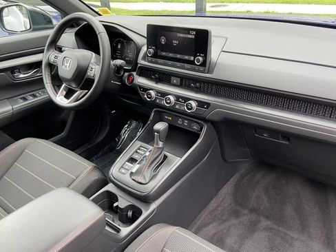 Used 2025 Honda CR-V Sport image 24