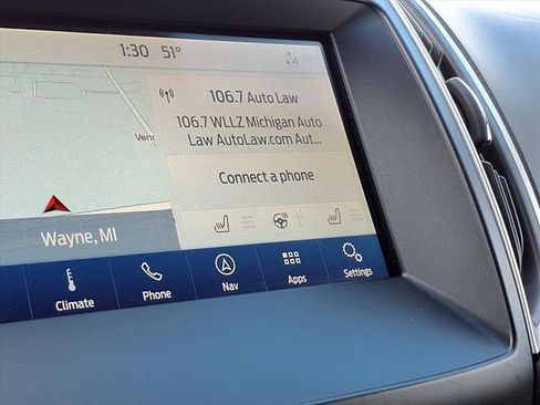 Used 2020 Ford Edge SEL w/ Convenience Package image 5