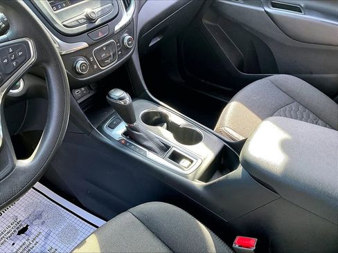 Used 2021 Chevrolet Equinox LT w/ LPO, Floor Liner Package image 13