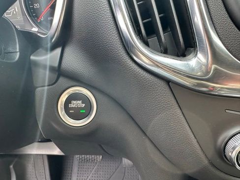 Used 2024 Chevrolet Equinox LT w/ LPO, Floor Liner Package FWD image 22