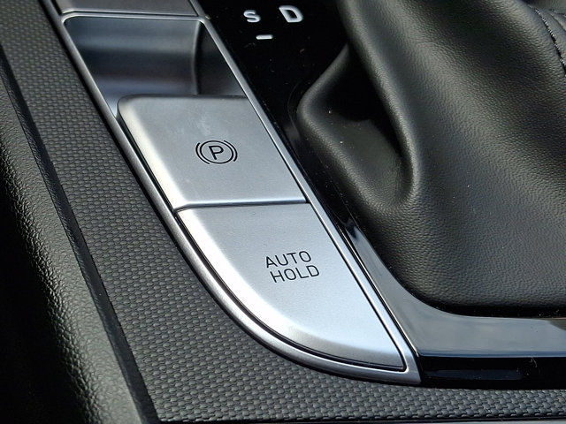 Certified 2023 Hyundai Elantra Limited FWD image 23