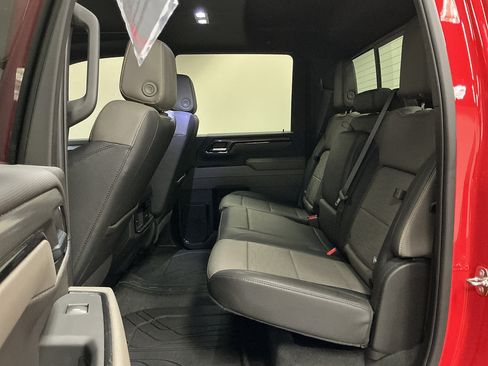 Used 2024 Chevrolet Silverado 2500 ZR2 AWD/4WD image 28