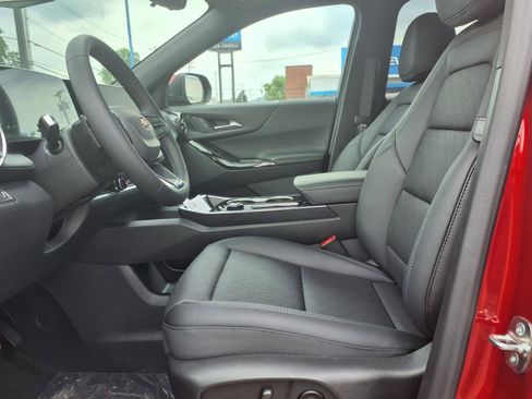 New 2026 Chevrolet Equinox LT w/ Convenience Package II image 5