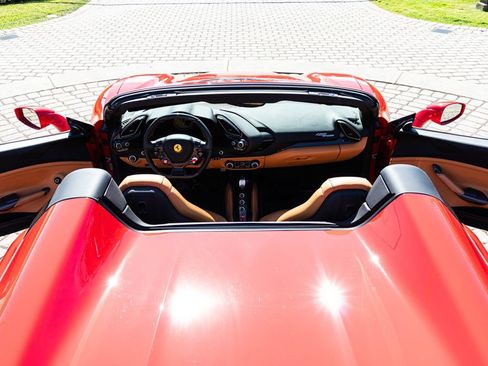 Certified 2018 Ferrari 488 Spider RWD image 23