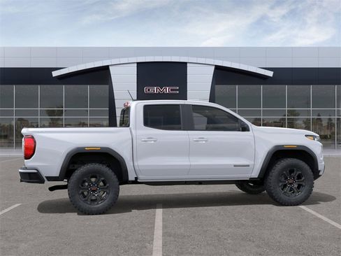 Used 2025 GMC Canyon Elevation w/ Convenience Package image 5