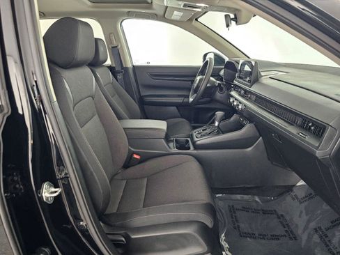 Used 2025 Honda CR-V EX image 10
