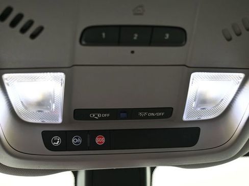 Used 2019 Chevrolet Equinox LT image 35