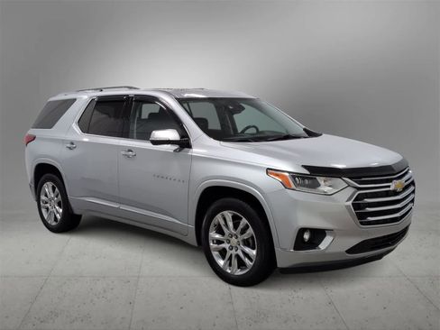Used 2020 Chevrolet Traverse High Country w/ LPO, Floor Liner Package image 2