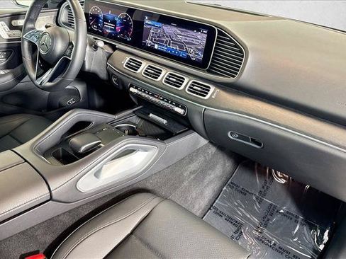 Used 2024 Mercedes-Benz GLE 350 4MATIC image 28