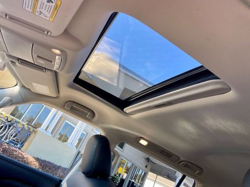 Used 2024 INFINITI QX80 Luxe image 18