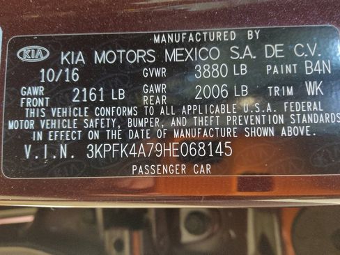 Used 2017 Kia Forte LX image 33