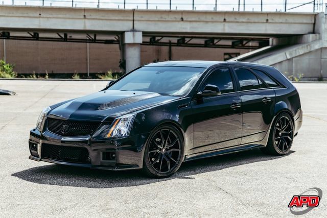 Used 2014 Cadillac CTS V RWD image 38