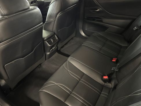 Used 2023 Lexus ES 350 w/ Accessory Package (Z1) FWD image 29