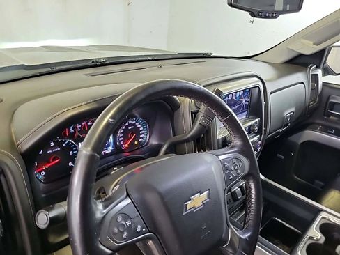 Used 2017 Chevrolet Silverado 1500 LTZ Z71 w/ LTZ Plus Package image 8