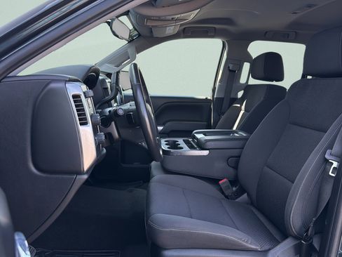 Used 2018 Chevrolet Silverado 1500 LT w/ All Star Edition AWD/4WD image 23