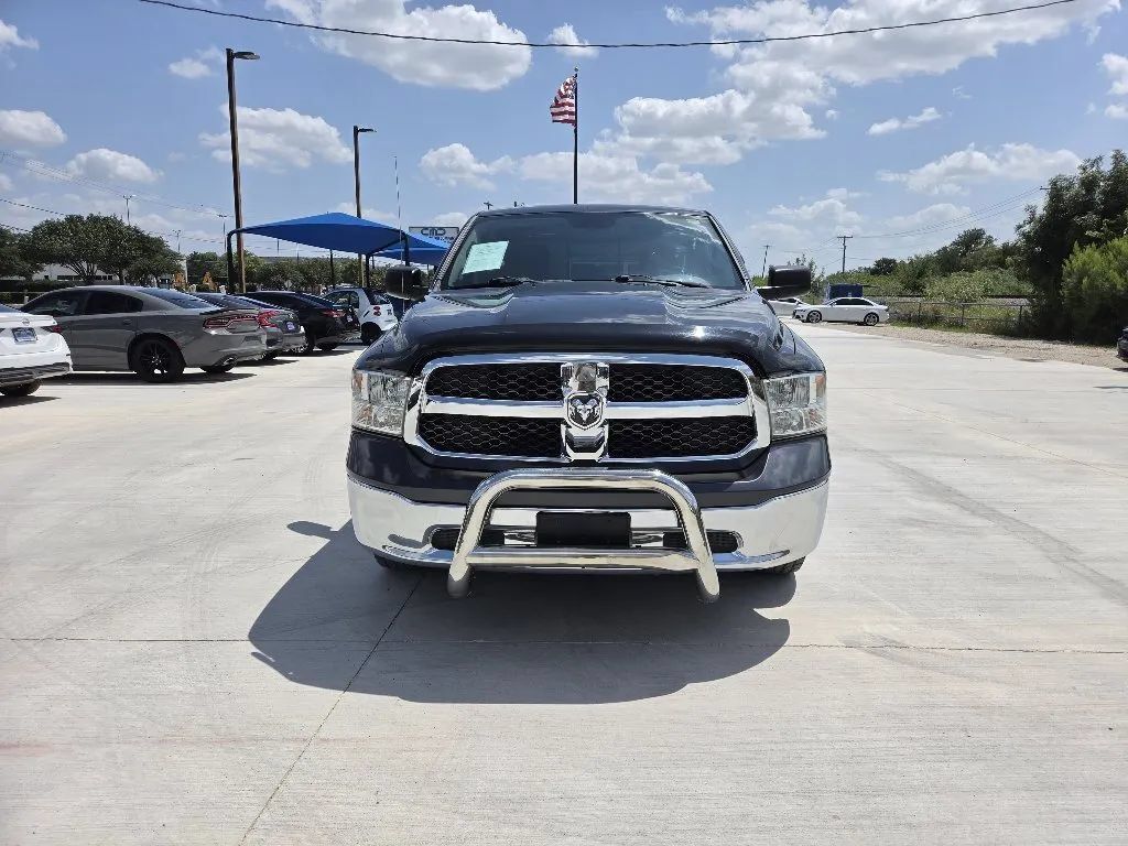 Used 2015 RAM 1500 Classic SLT RWD image 2