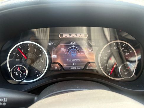 Used 2026 RAM 1500 Laramie AWD/4WD image 14