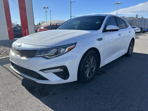 Used 2019 Kia Optima LX image 2