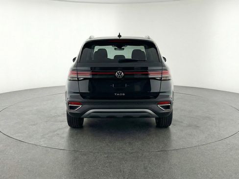 Used 2025 Volkswagen Taos S FWD image 7
