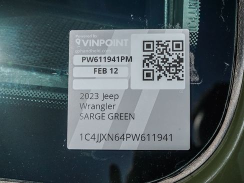 Used 2023 Jeep Wrangler Unlimited w/ Sun & Screen Package image 25