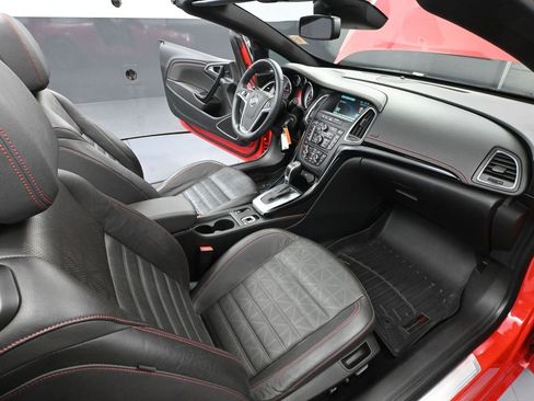 Used 2019 Buick Cascada Sport Touring w/ Dark Effects Package image 46