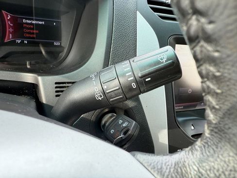 Used 2012 Ford Explorer XLT image 24