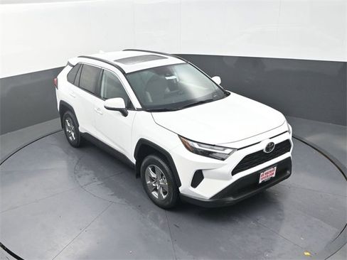 New 2025 Toyota RAV4 XLE image 19
