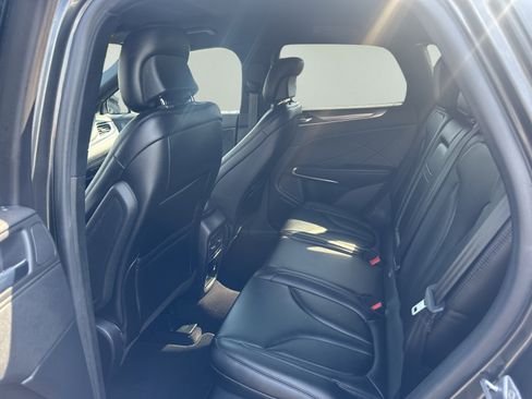 Used 2019 Lincoln MKC Premiere AWD/4WD image 10