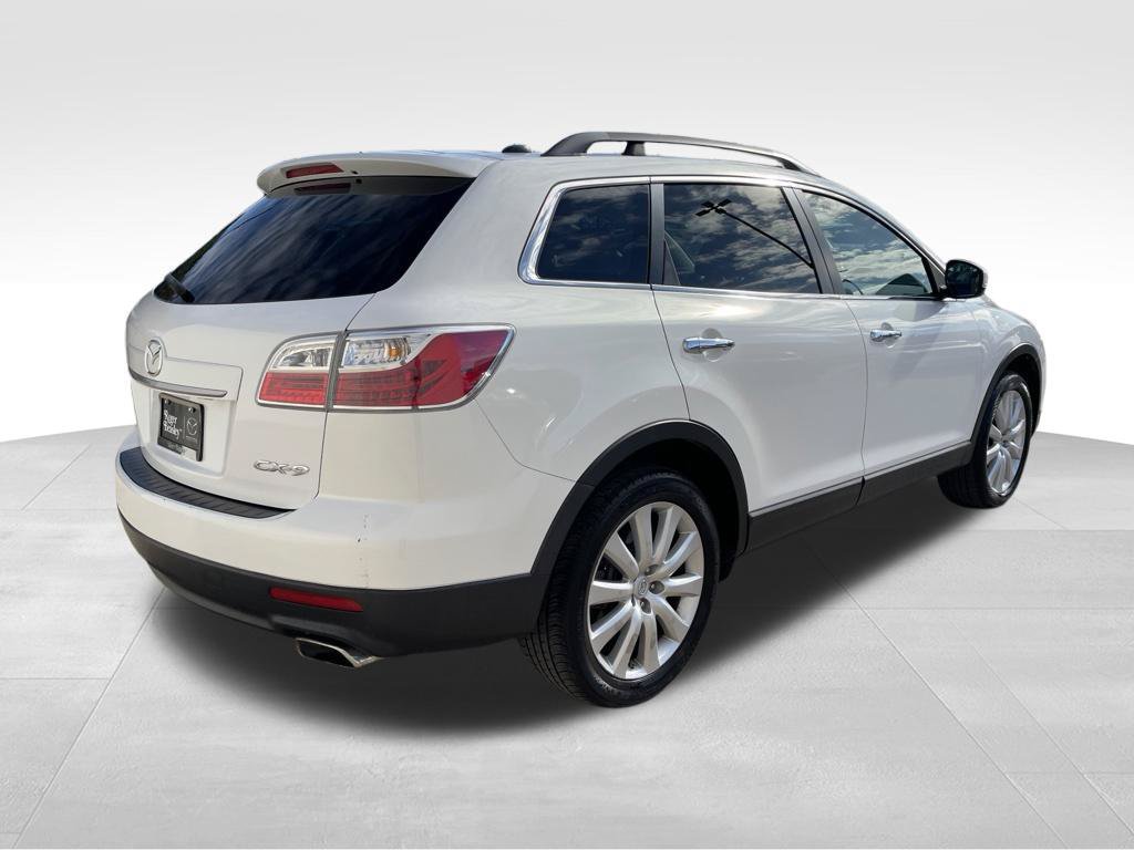 Used 2010 MAZDA CX-9 Grand Touring w/ Moonroof & Bose Audio Pkg FWD image 5