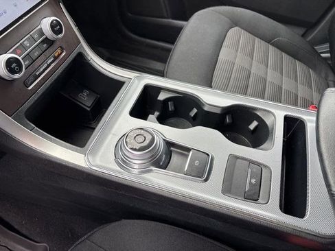 Used 2021 Ford Edge SEL w/ Convenience Package image 25