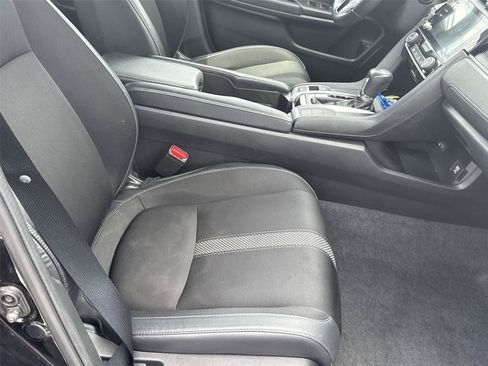 Used 2020 Honda Civic Sport image 17