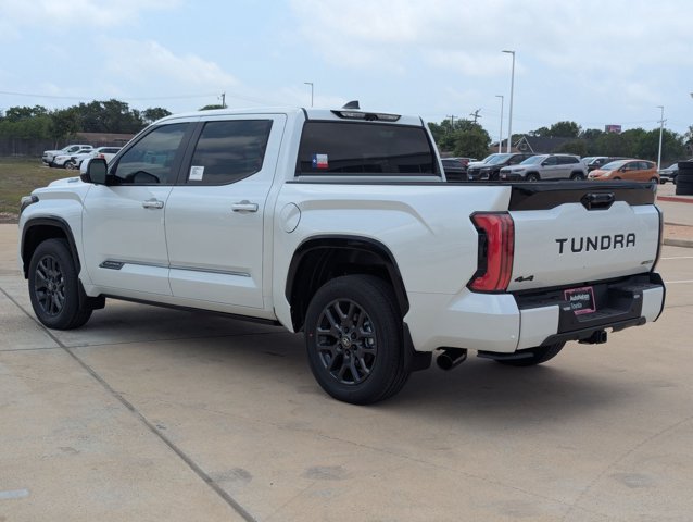 Used 2025 Toyota Tundra Platinum AWD/4WD image 9