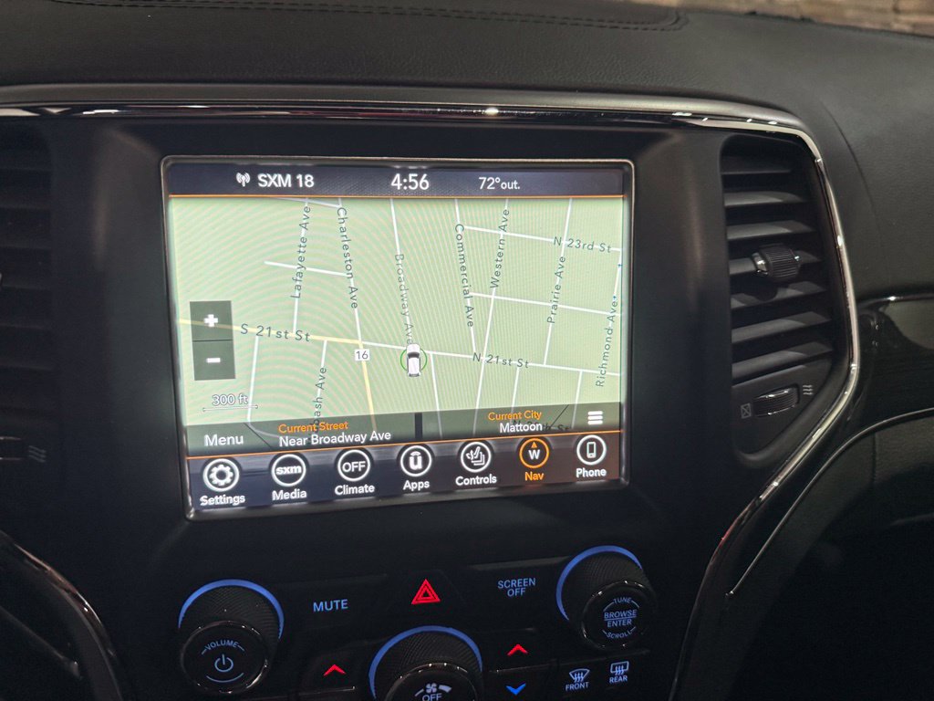 Used 2018 Jeep Grand Cherokee Overland AWD/4WD image 19