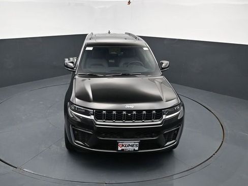 New 2026 Jeep Grand Cherokee L Limited AWD/4WD image 42