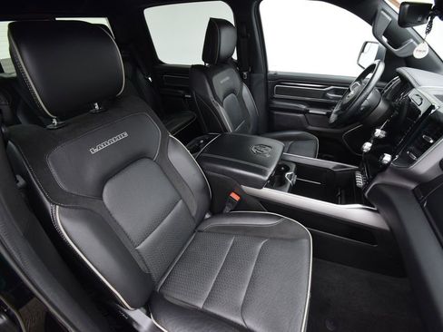 Used 2023 RAM 1500 Laramie image 16
