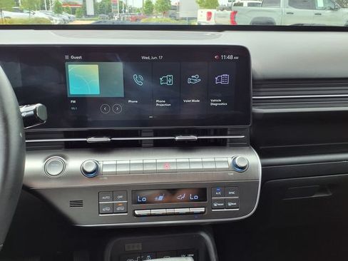 Used 2025 Hyundai Kona SEL FWD image 24