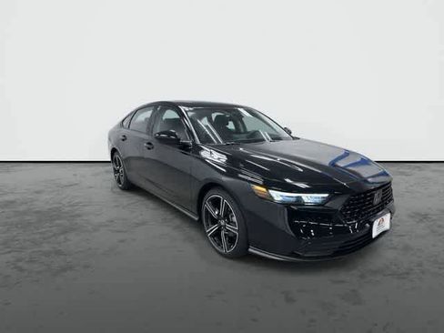 Used 2026 Honda Accord SE image 6